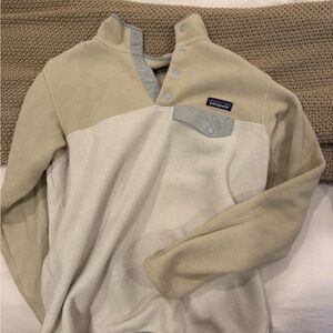 Patagonia Synchilla Light Gray Fleece Pullover